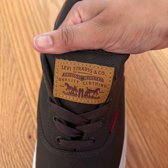 Levi’s Ethan Perf Stacked Sneaker - Picture 9 of 13